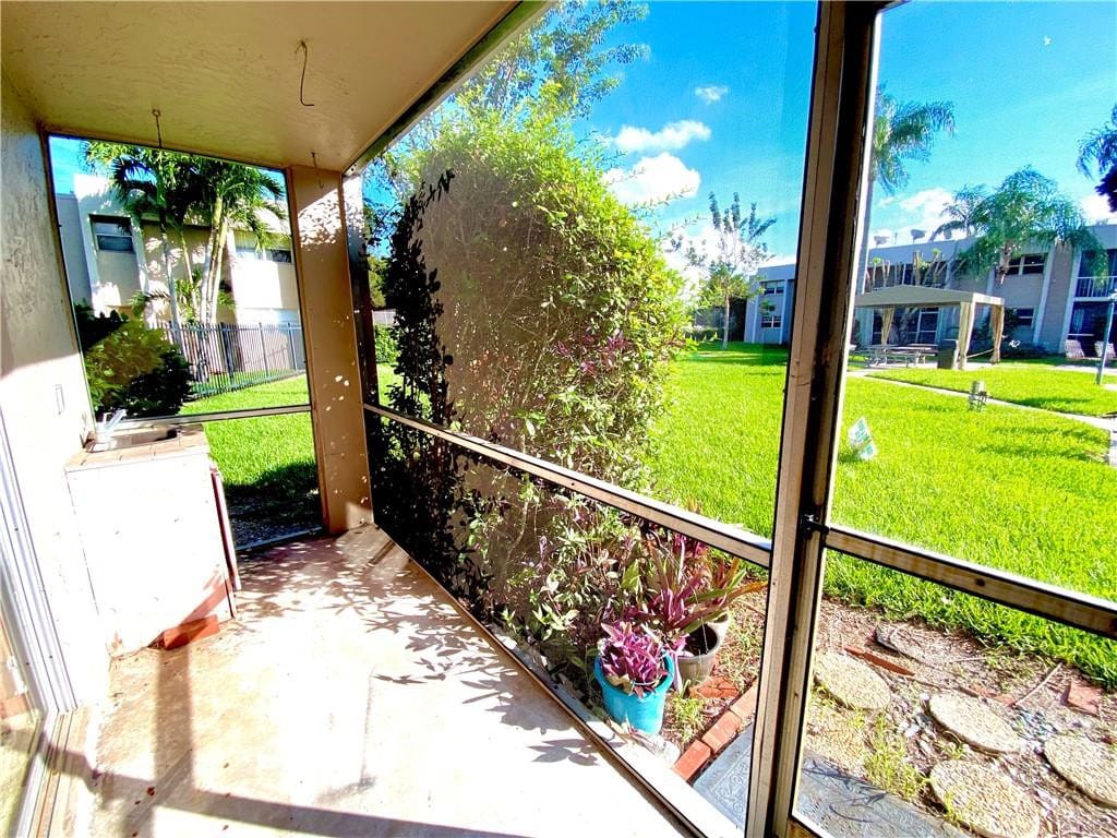 8506 OLD COUNTRY Manor 213, Davie, FL 33328 photo 6
