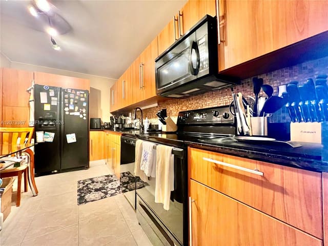 3001 S Ocean Drive 1201, Hollywood, FL 33019