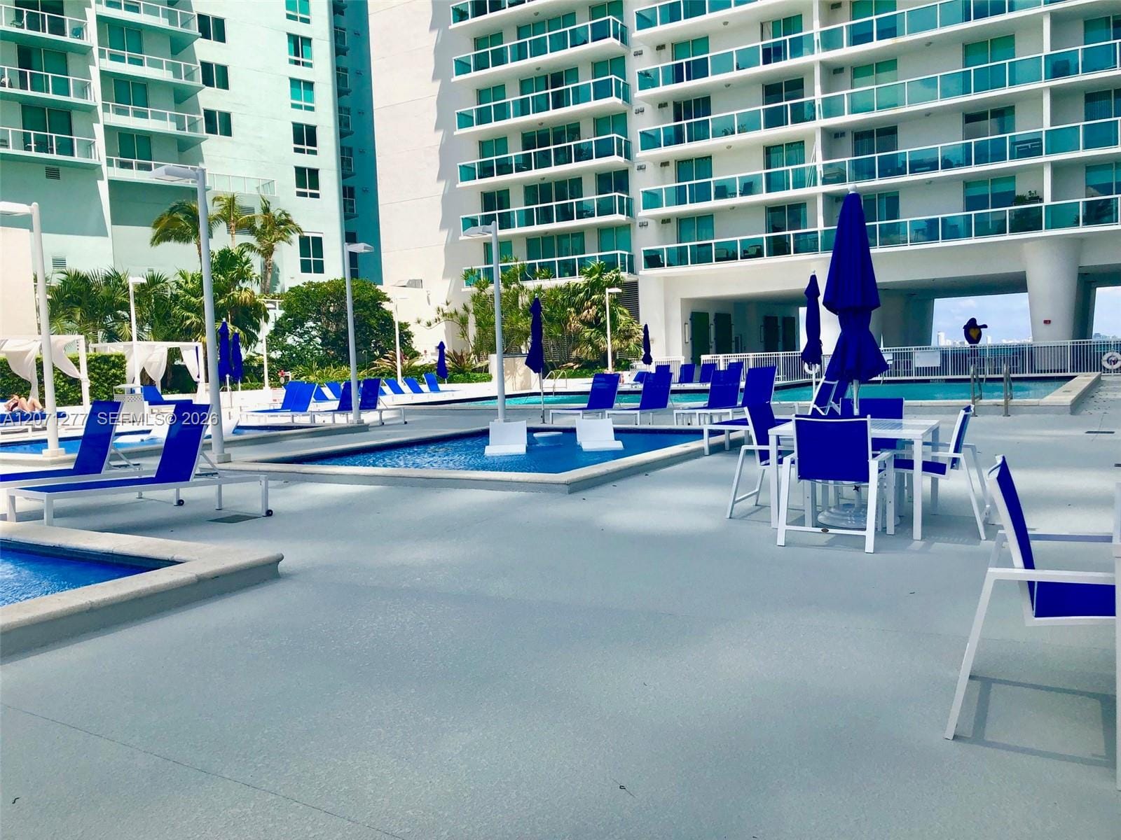 1800 N Bayshore Drive 814 — photo 11