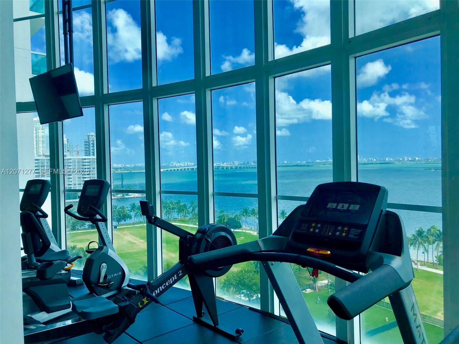 1800 N Bayshore Drive 814, Miami, FL 33132 photo 16