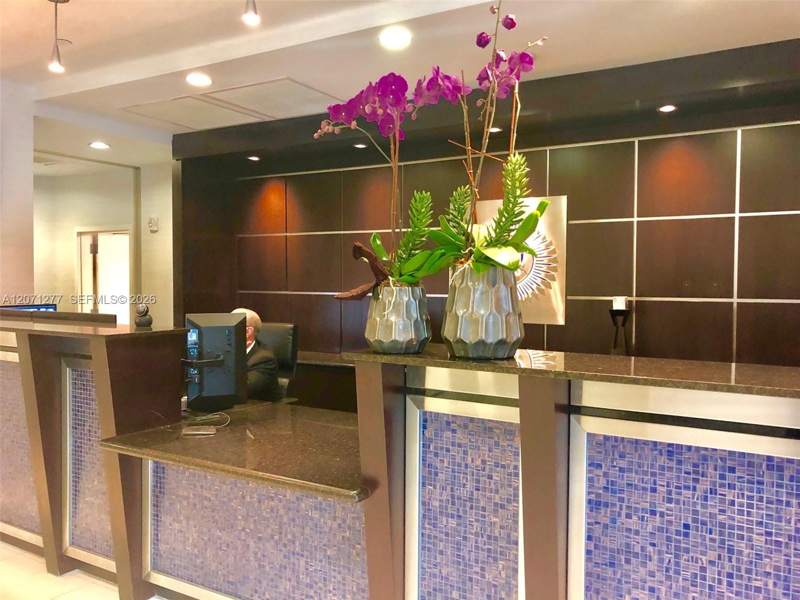 1800 N Bayshore Drive 814 — photo 9