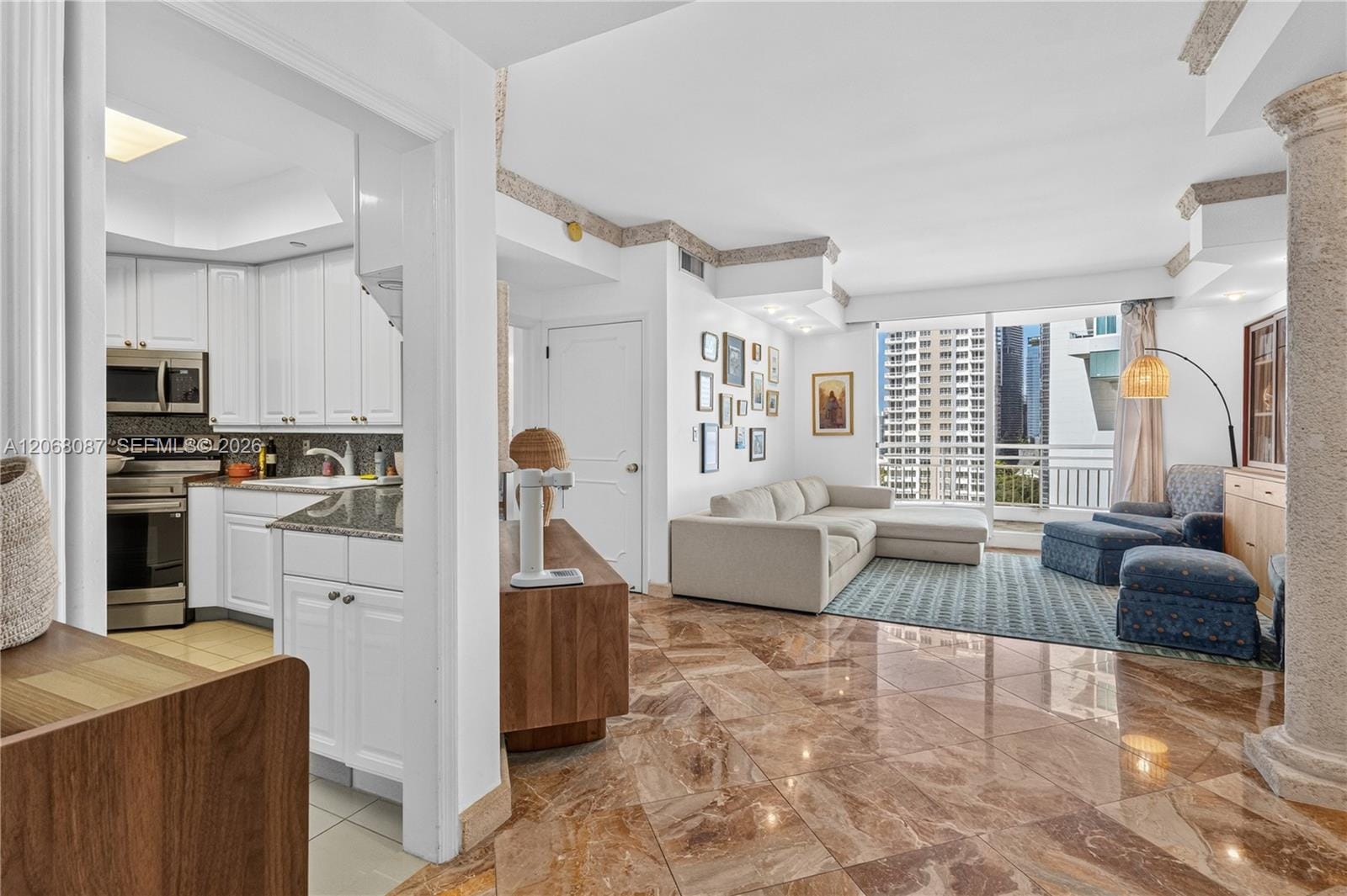 888 Brickell Key Drive 1600, Miami, FL 33131 photo 3