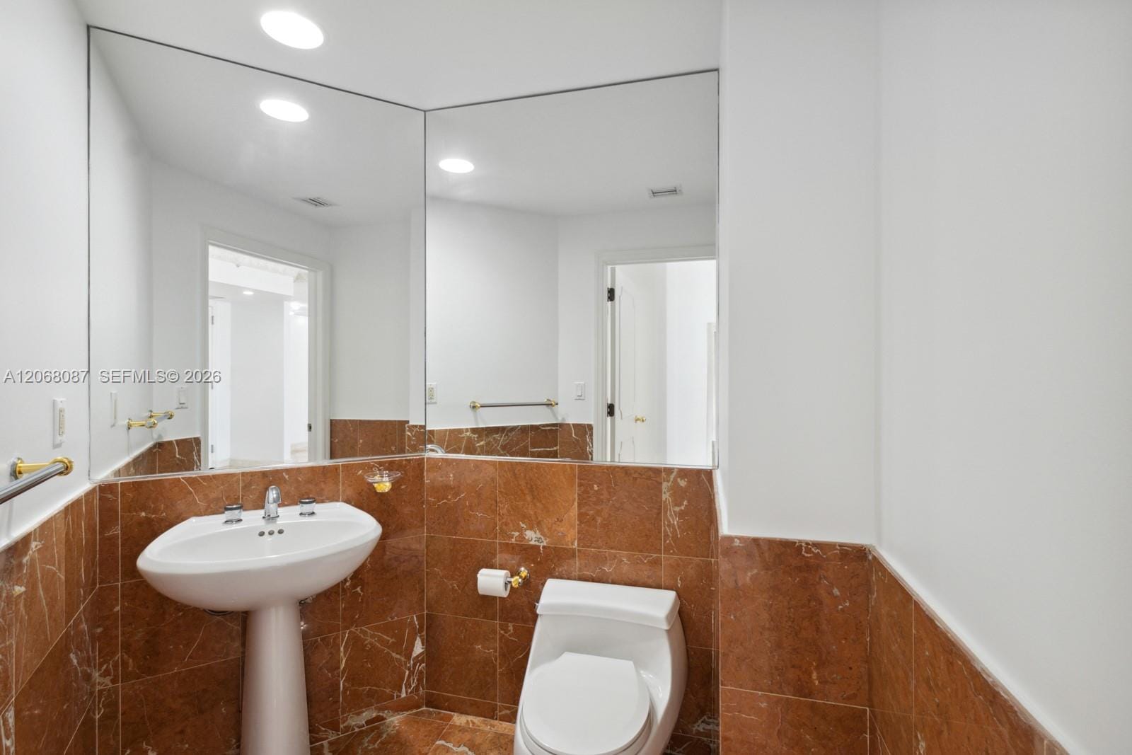 888 Brickell Key Drive 1600, Miami, FL 33131 photo 21