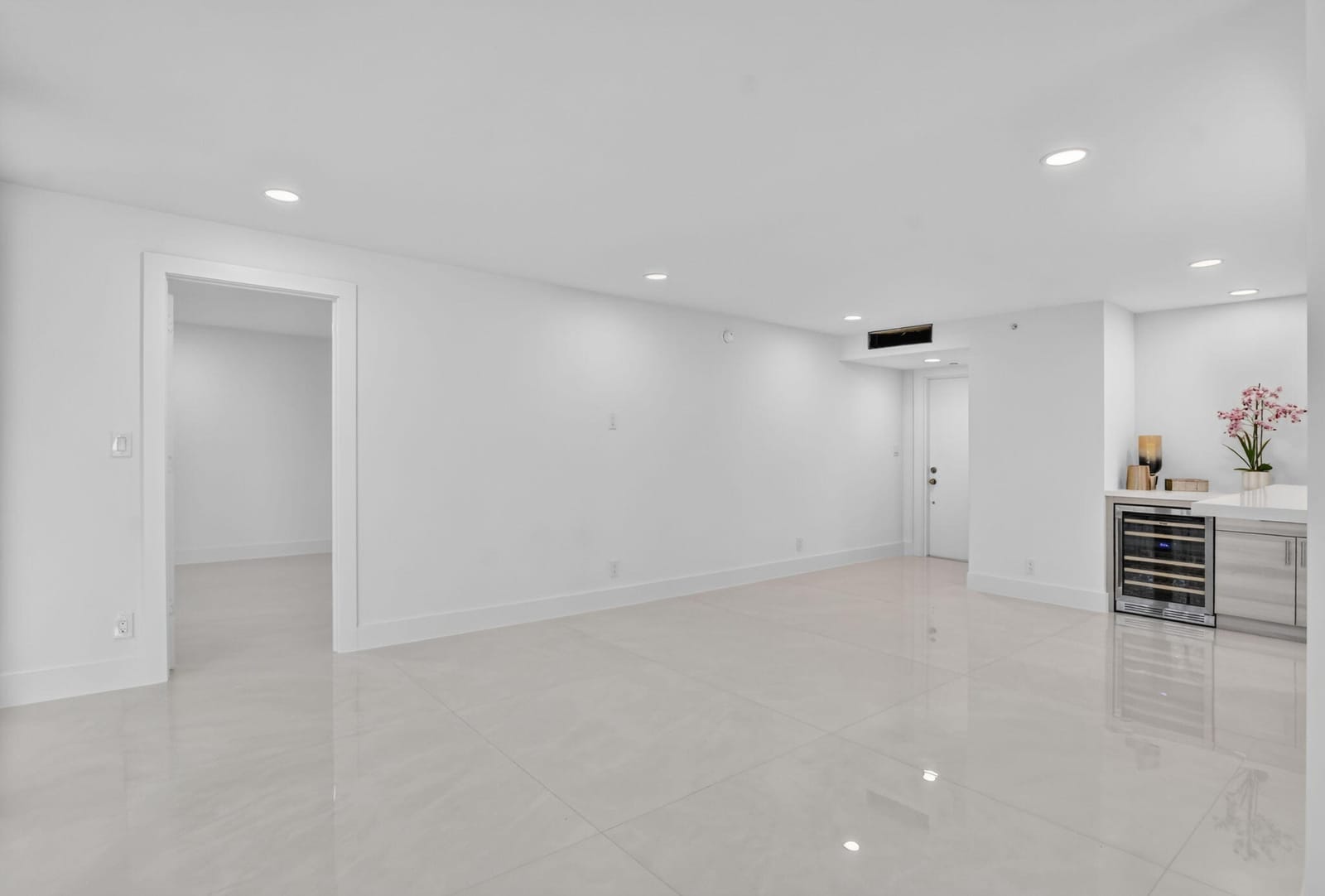 7847 Lakeside Boulevard 1021 — photo 12