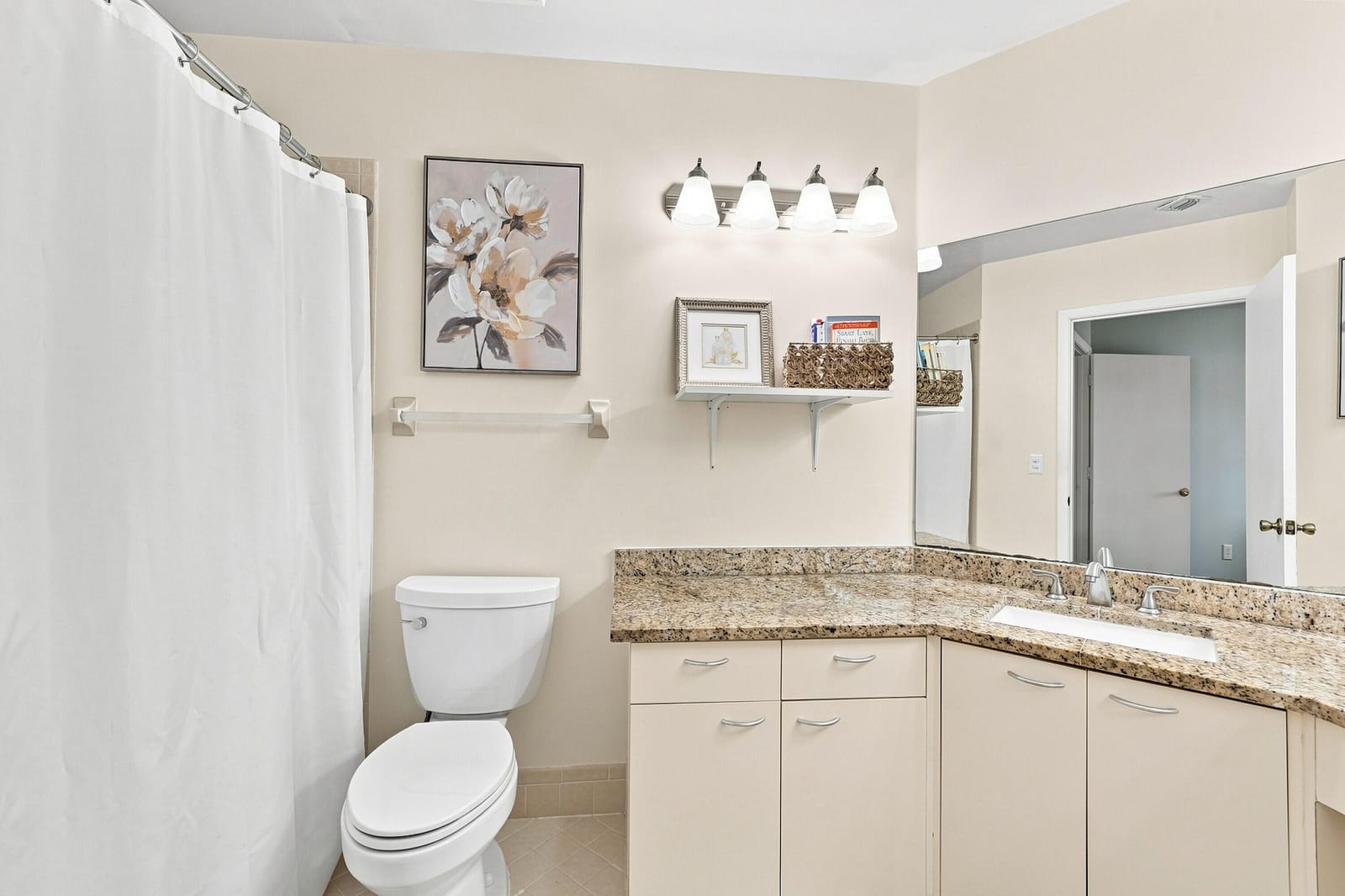 4111 CORAL TREE Circle 321, Coconut Creek, FL 33073 photo 13