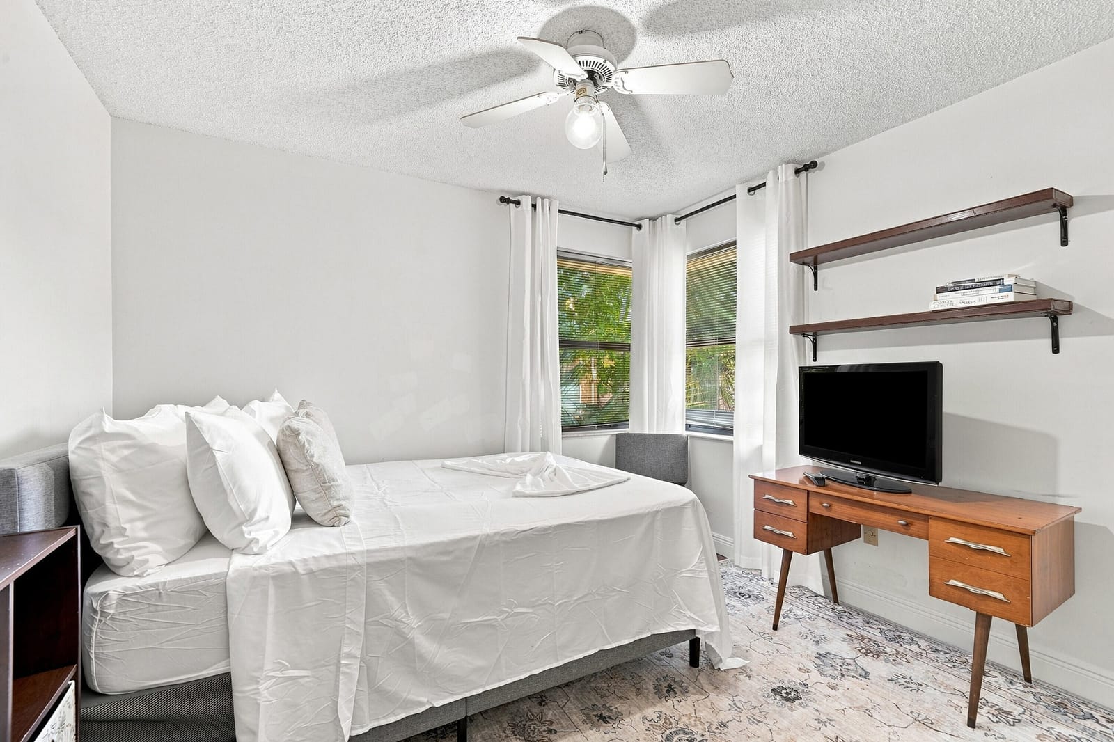 4111 CORAL TREE Circle 321, Coconut Creek, FL 33073 photo 19