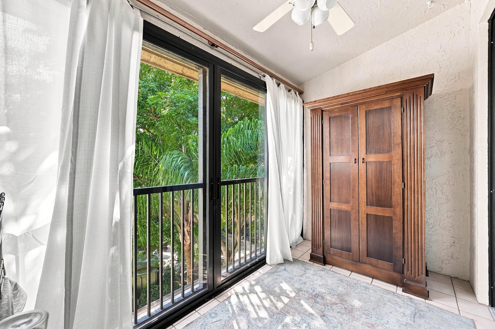4111 CORAL TREE Circle 321, Coconut Creek, FL 33073 photo 24