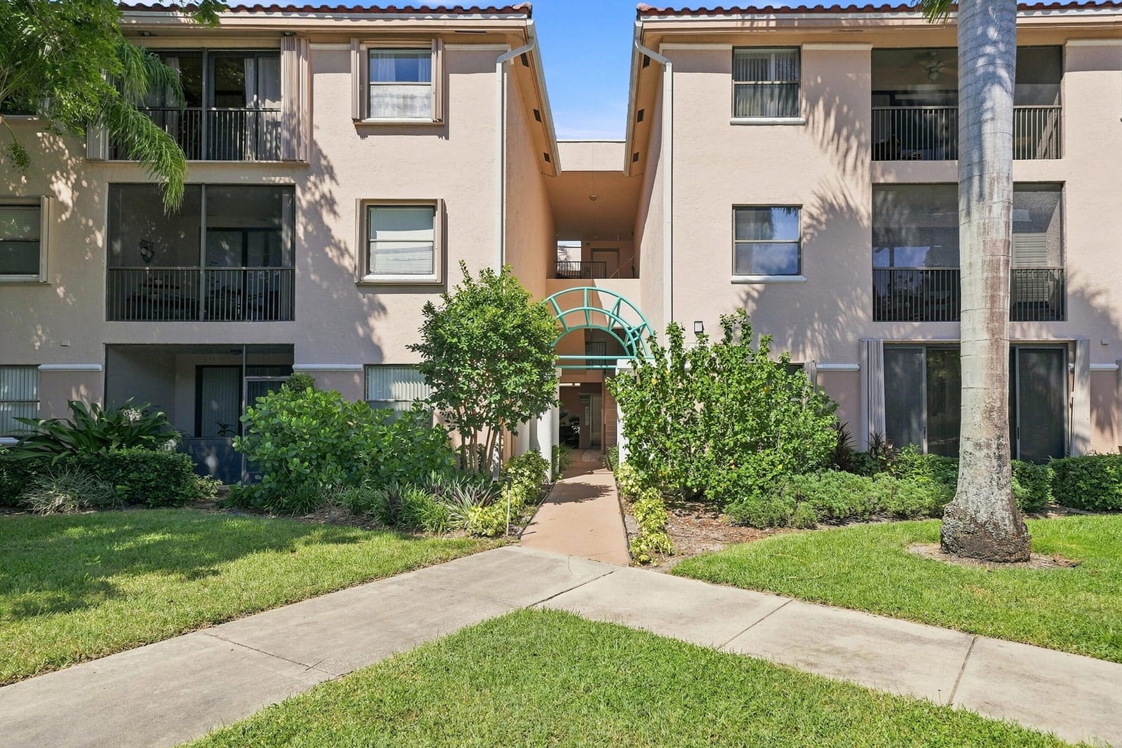 4111 CORAL TREE Circle 321, Coconut Creek, FL 33073 photo 26
