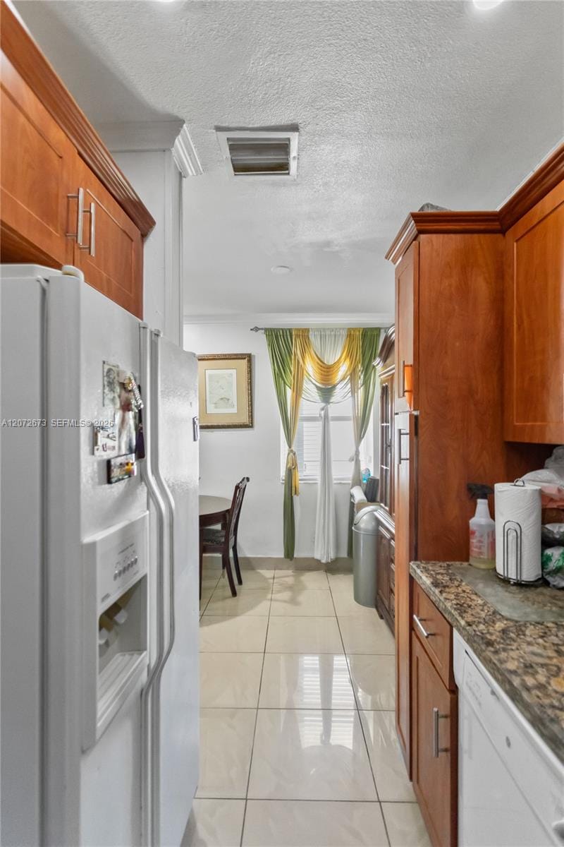 4751 SW 31st Drive — photo 3