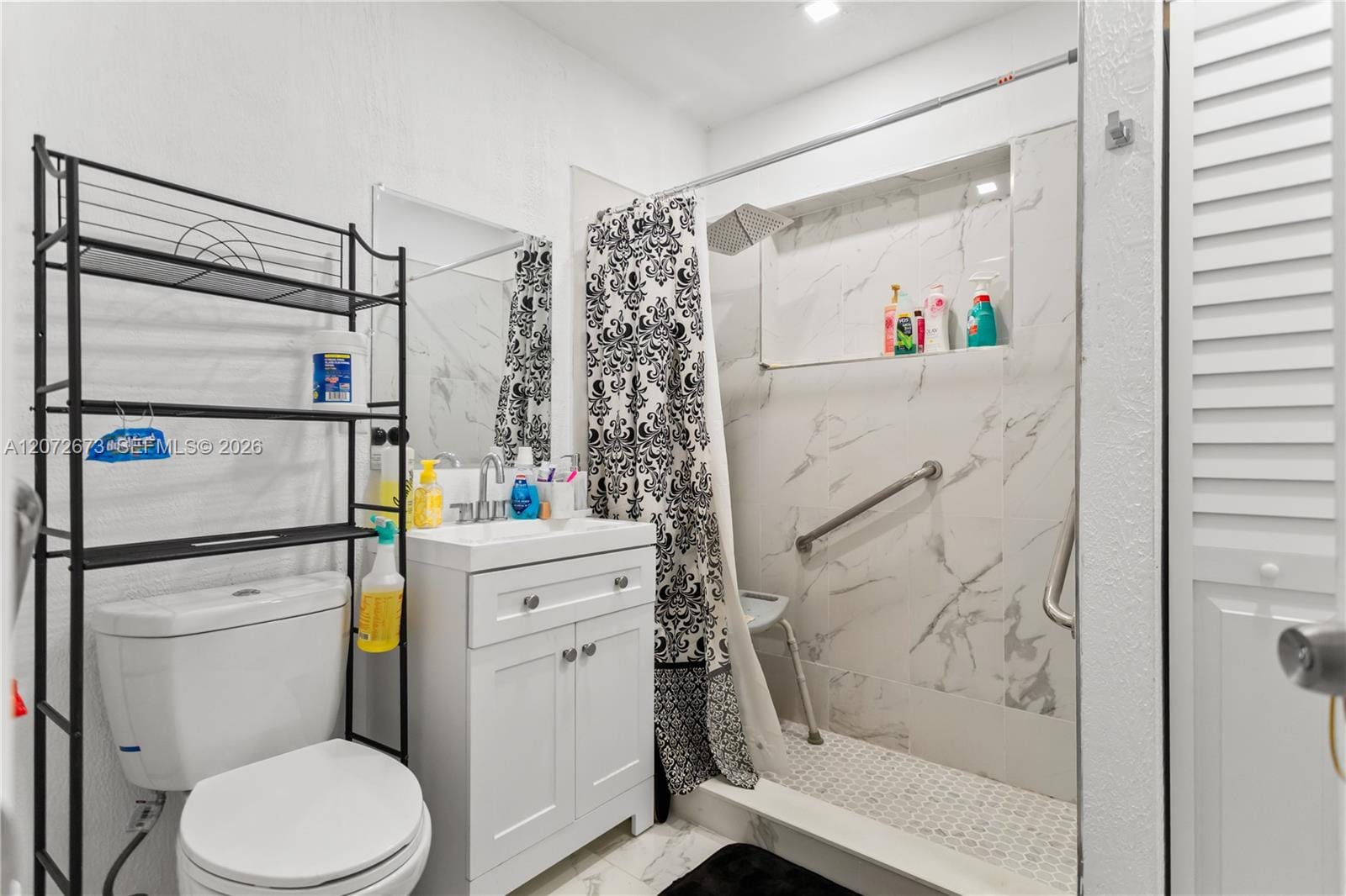 4751 SW 31st Drive — photo 4
