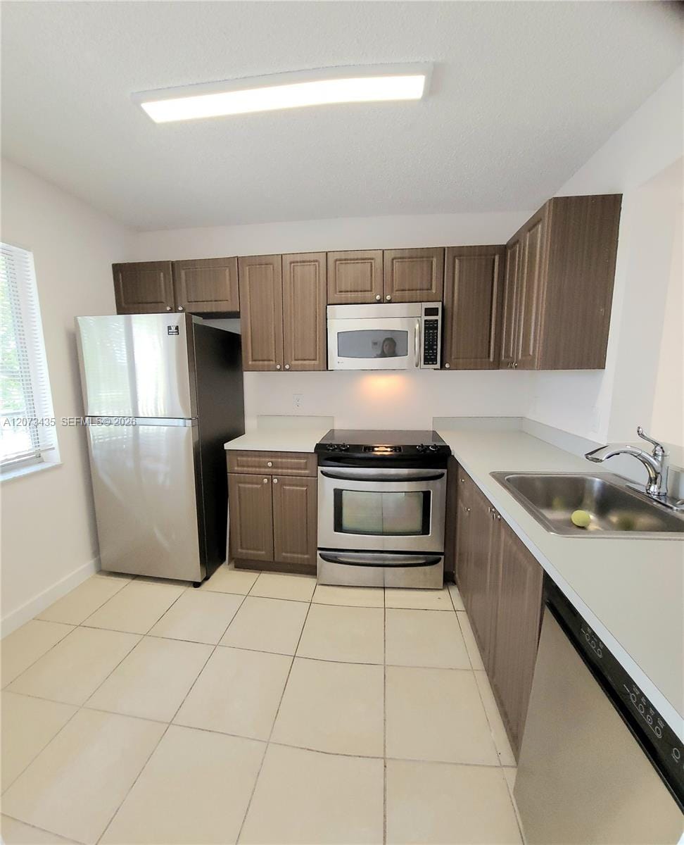 8620 N Sherman Circle 306 — photo 7
