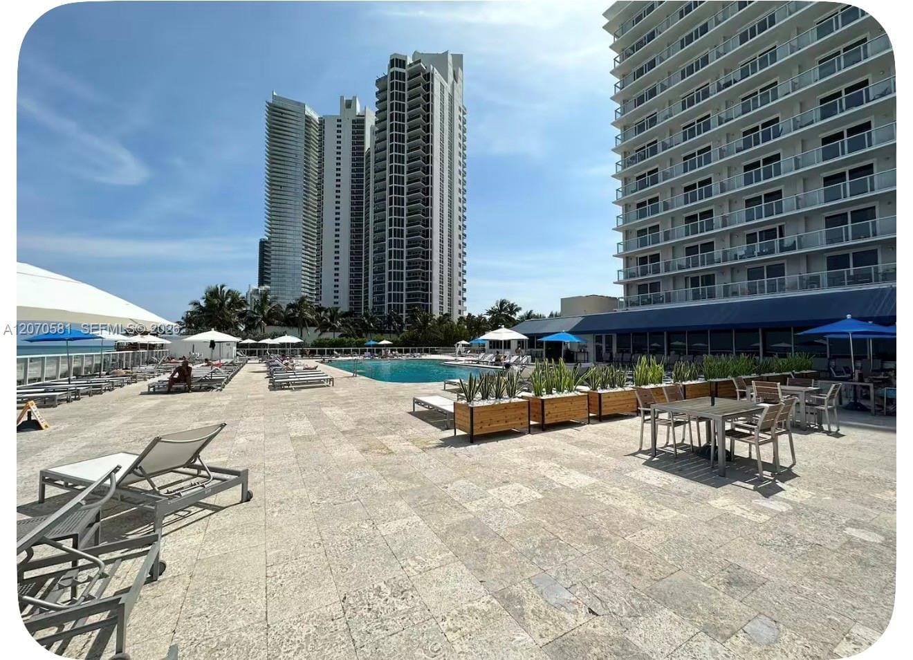 19201 Collins Avenue 245 — photo 2
