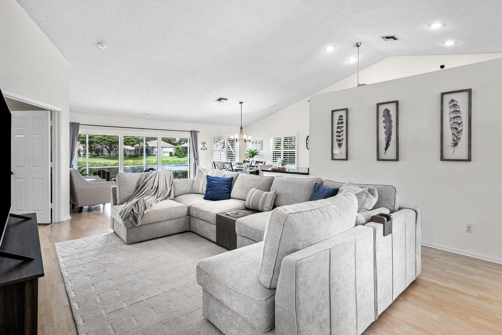5554 GRANDE PALM Circle, Delray Beach, FL 33484 photo 11