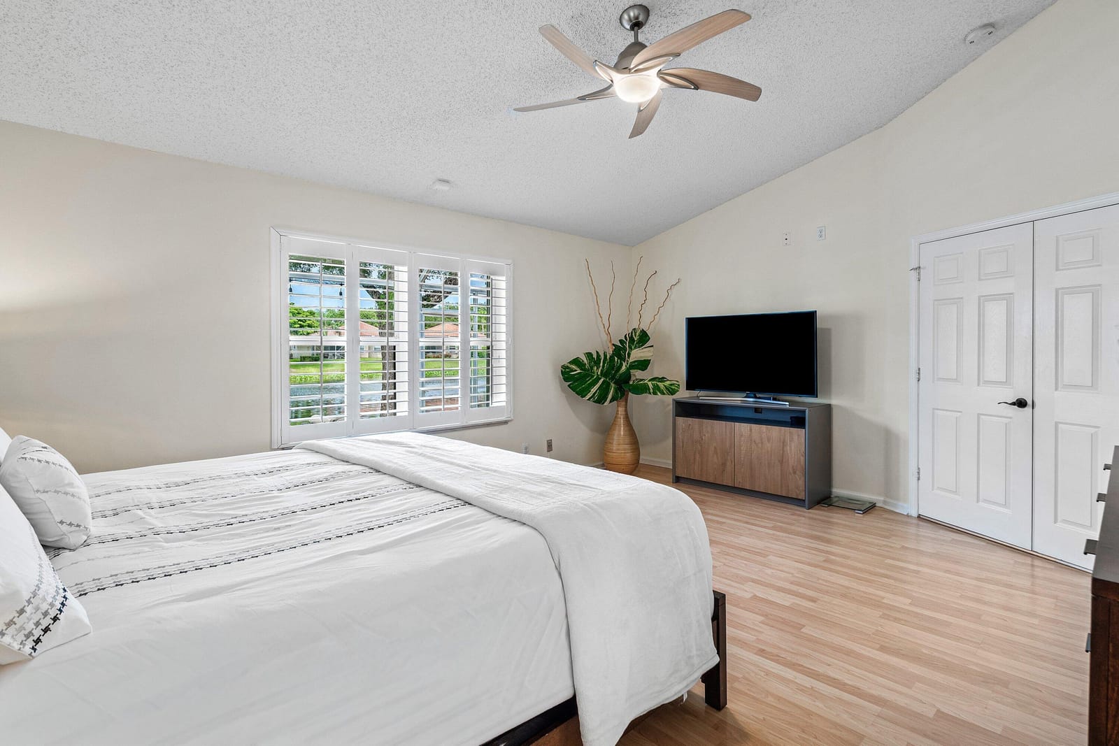 5554 GRANDE PALM Circle, Delray Beach, FL 33484 photo 22