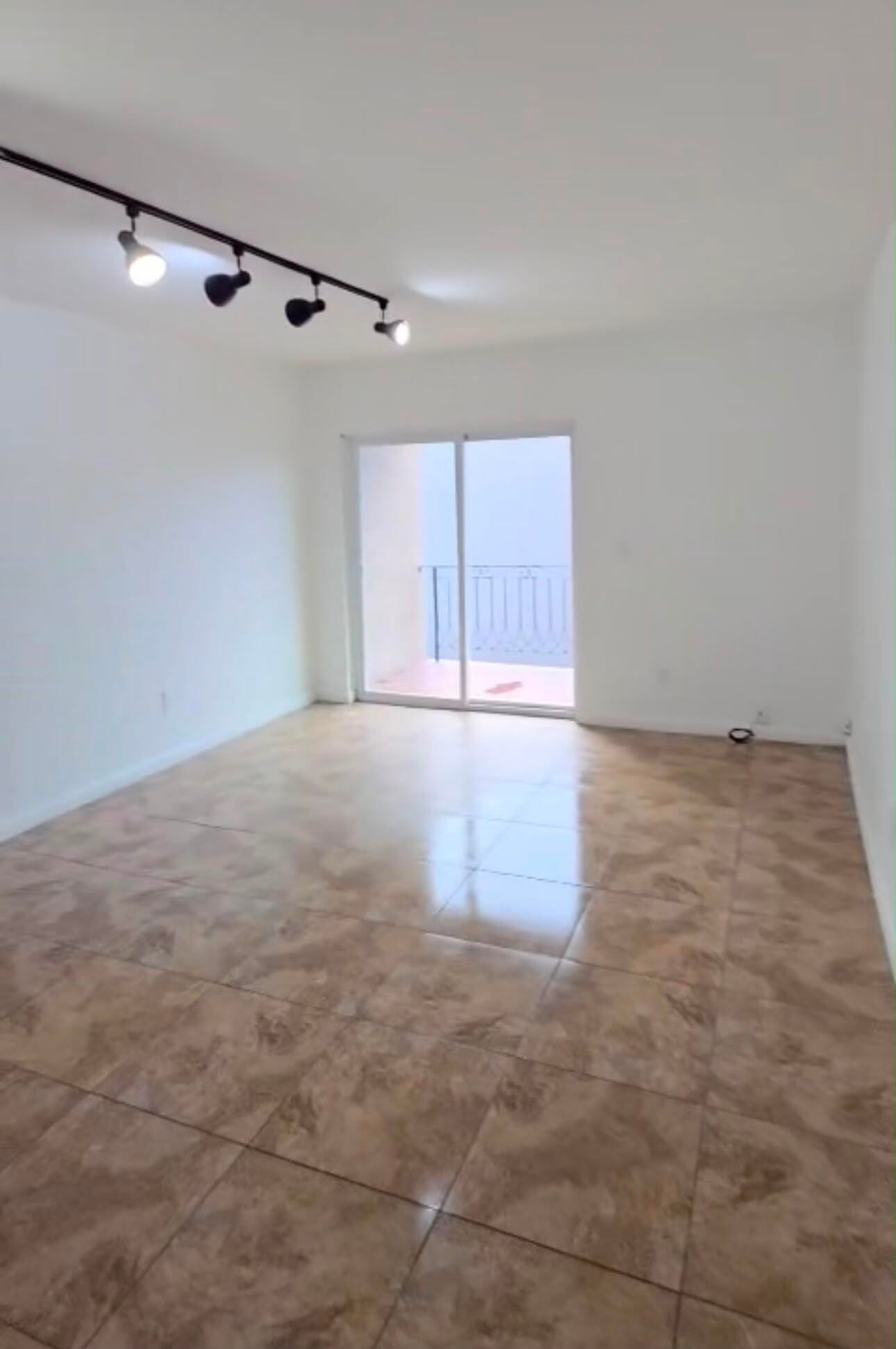 3640 NW 9TH Street 306, Miami, FL 33125