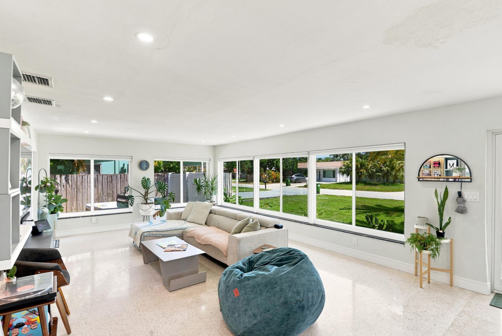 35 NE 29th Street, Wilton Manors, FL 33334 photo 21