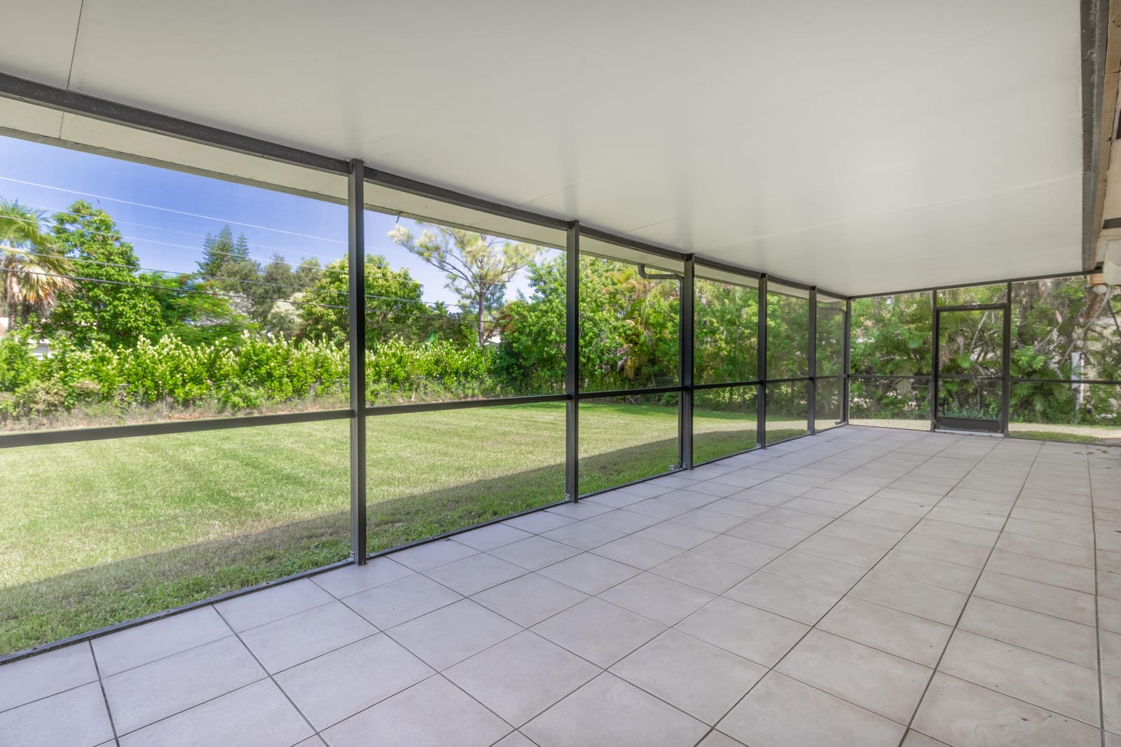 4340 SW 74th Avenue, Davie, FL 33314