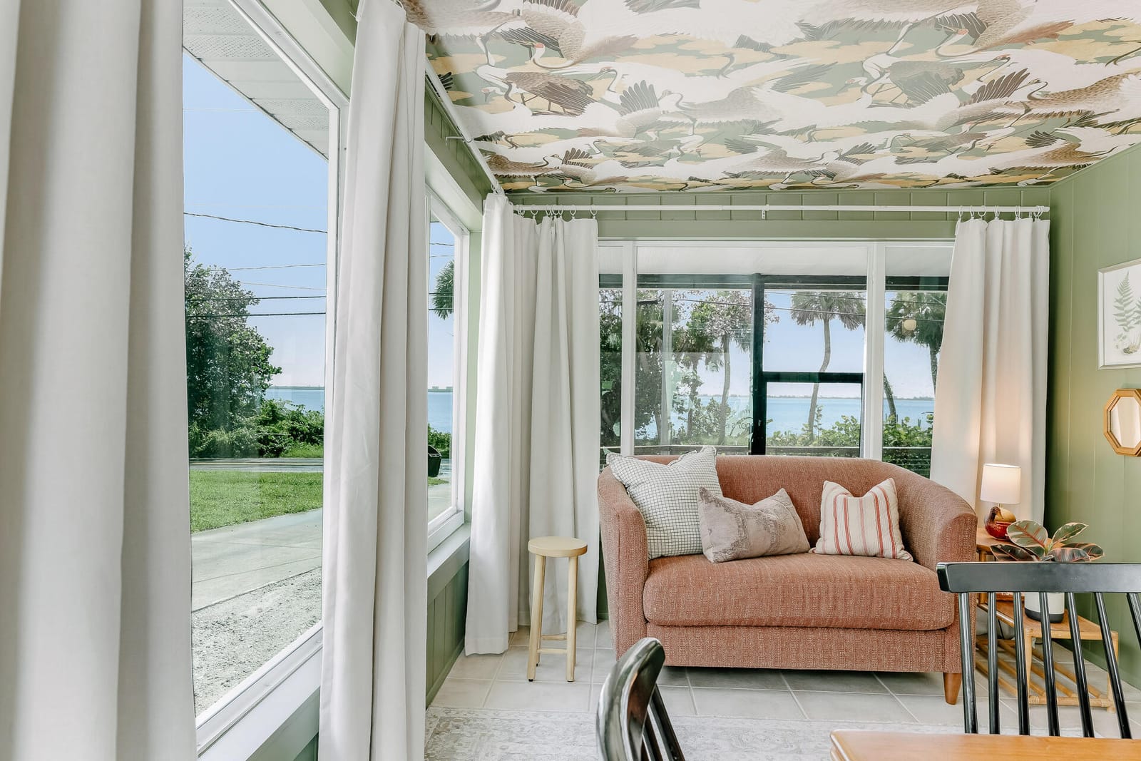10007 S Indian River Drive — photo 4