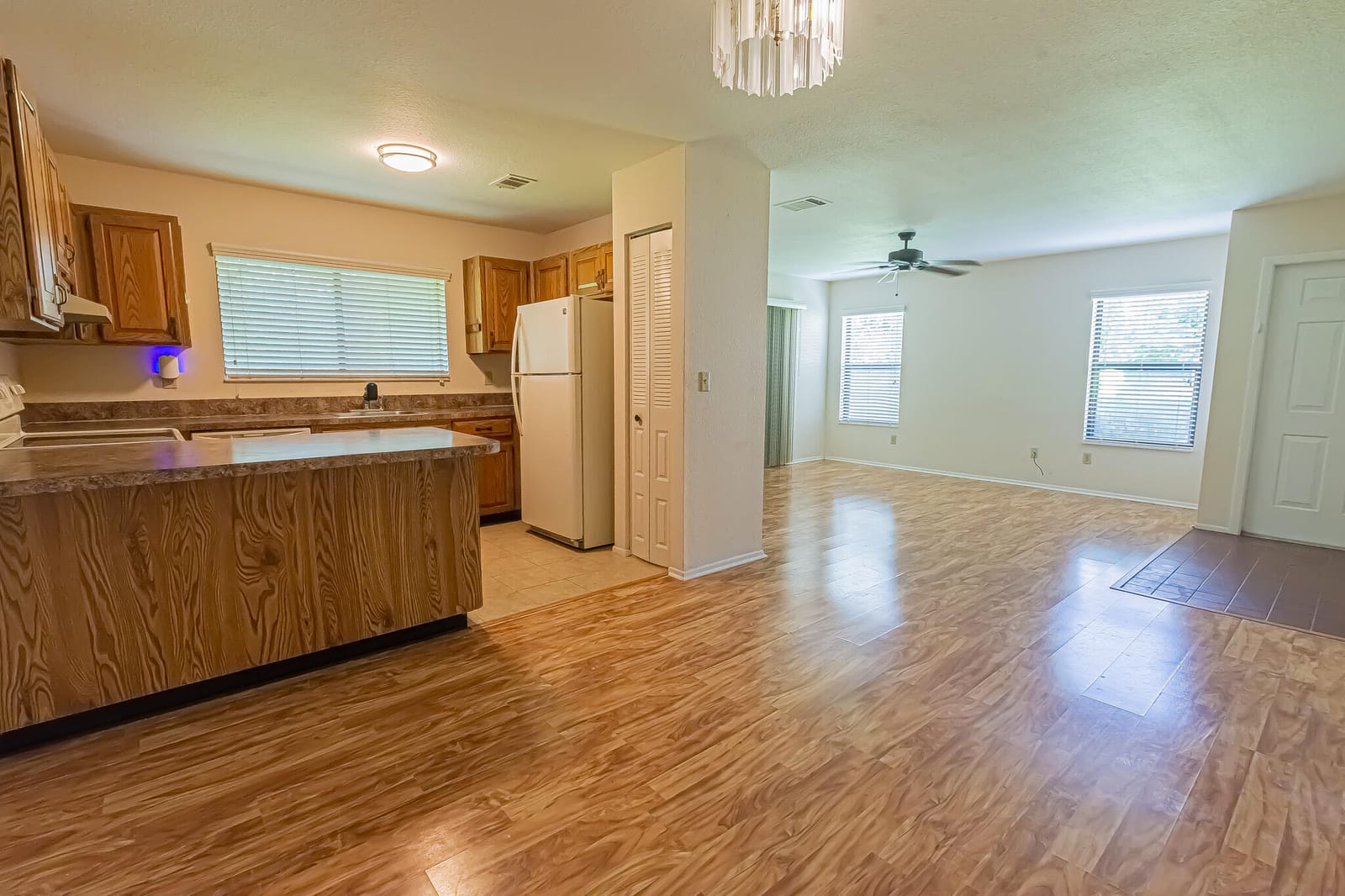 1566 SE Dewberry Court, Port St. Lucie, FL 34952 photo 3