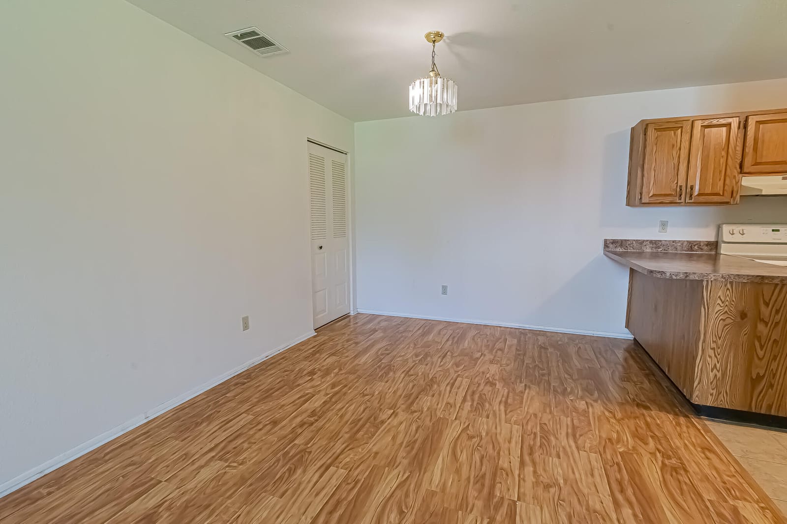 1566 SE Dewberry Court, Port St. Lucie, FL 34952 photo 7