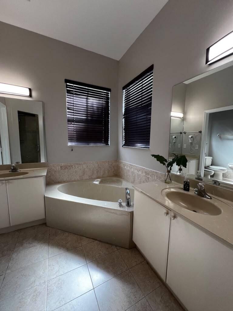 8874 NW 182ND Street, Hialeah, FL 33018 photo 11
