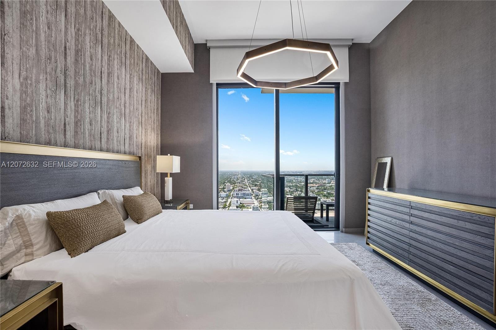 88 SW 7th Street 4006 — photo 11