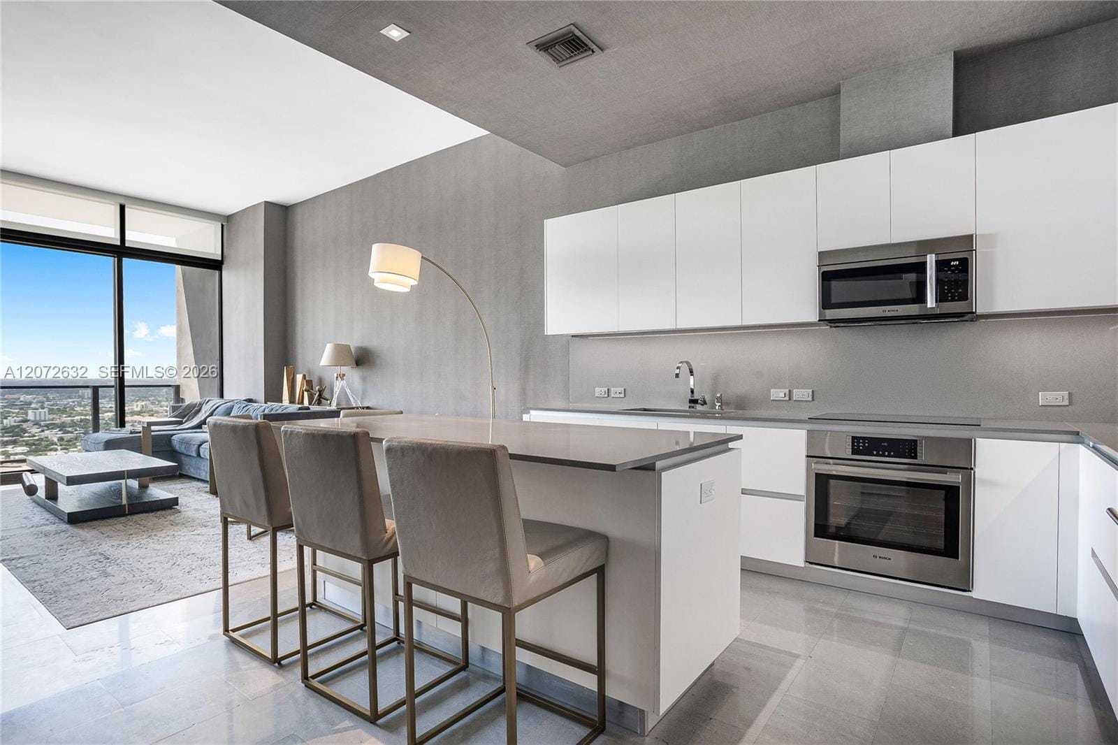 88 SW 7th Street 4006 — photo 4