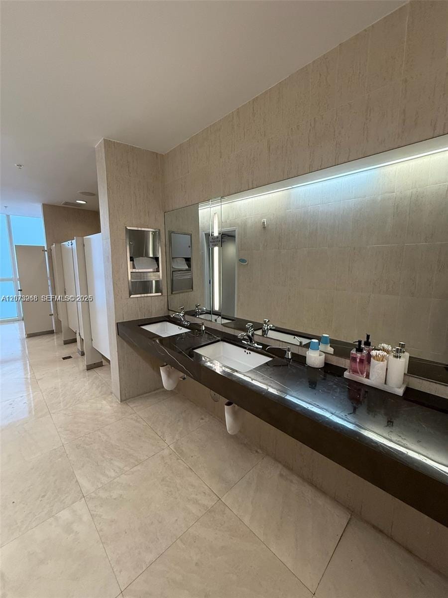 18201 Collins Avenue 5009, Sunny Isles Beach, FL 33160 photo 28