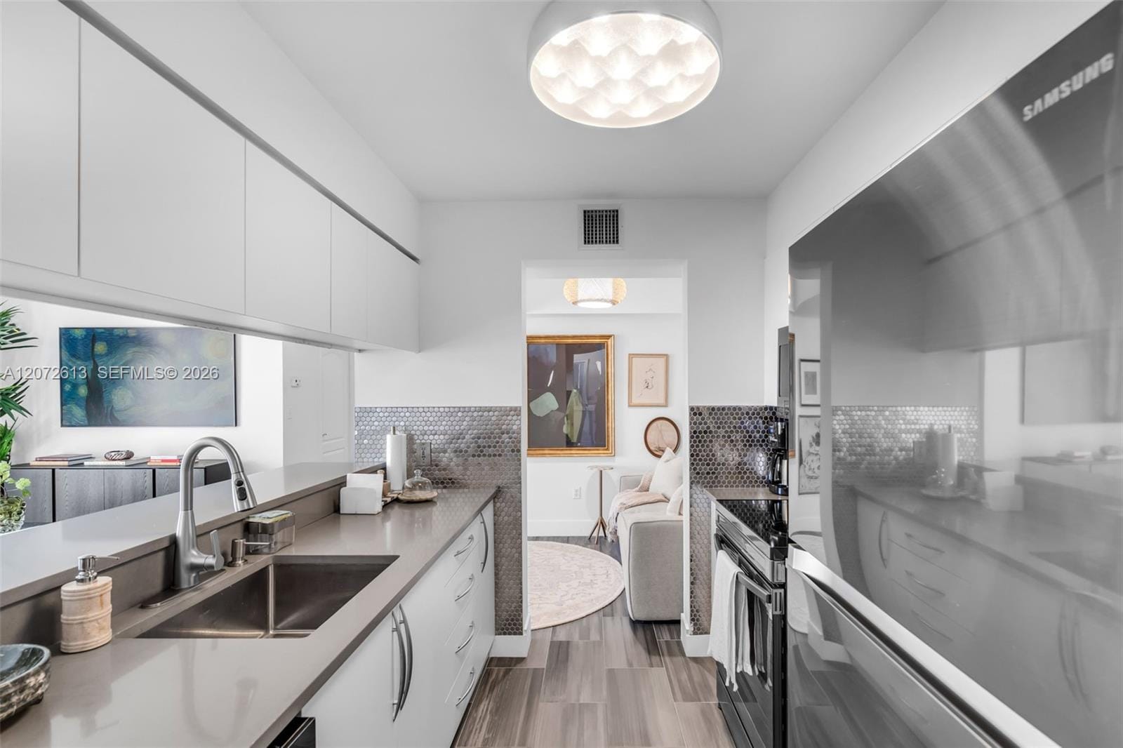 1200 Brickell Bay Drive 2501 — photo 7