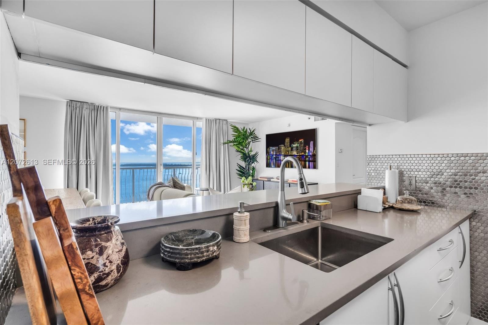 1200 Brickell Bay Drive 2501 — photo 8