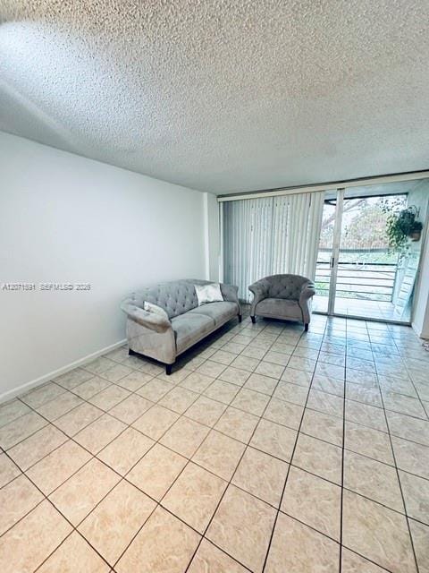 119 Royal Park Drive 3H, Oakland Park, FL 33309