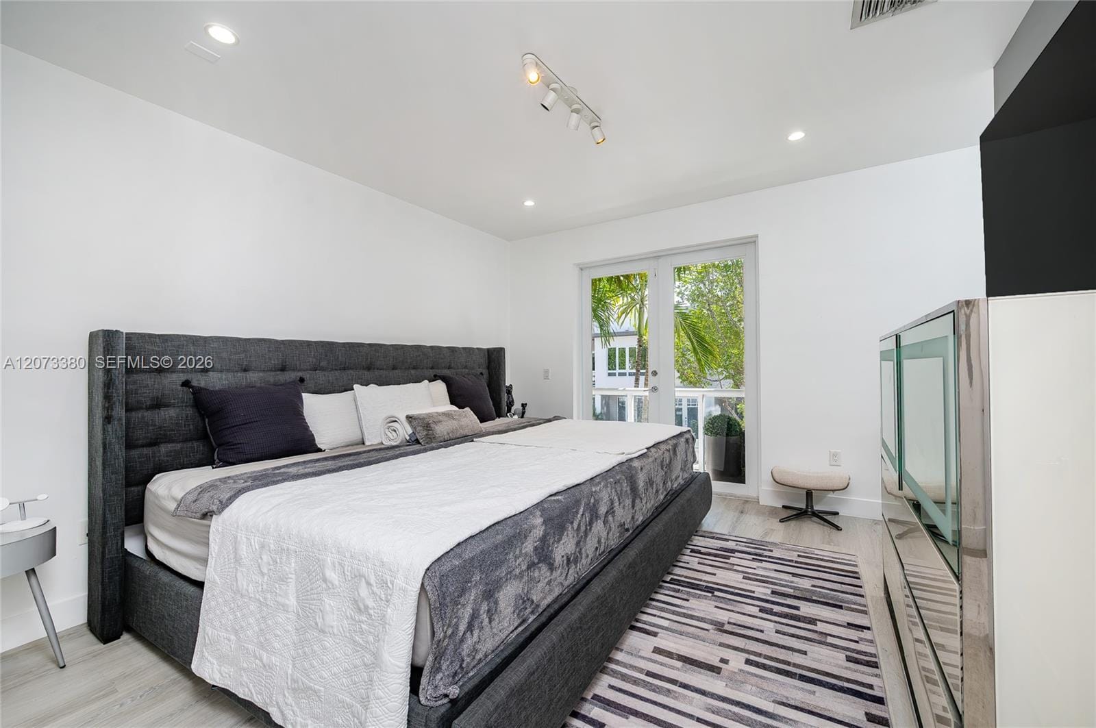 6428 NW 104th Court, Doral, FL 33178 photo 8