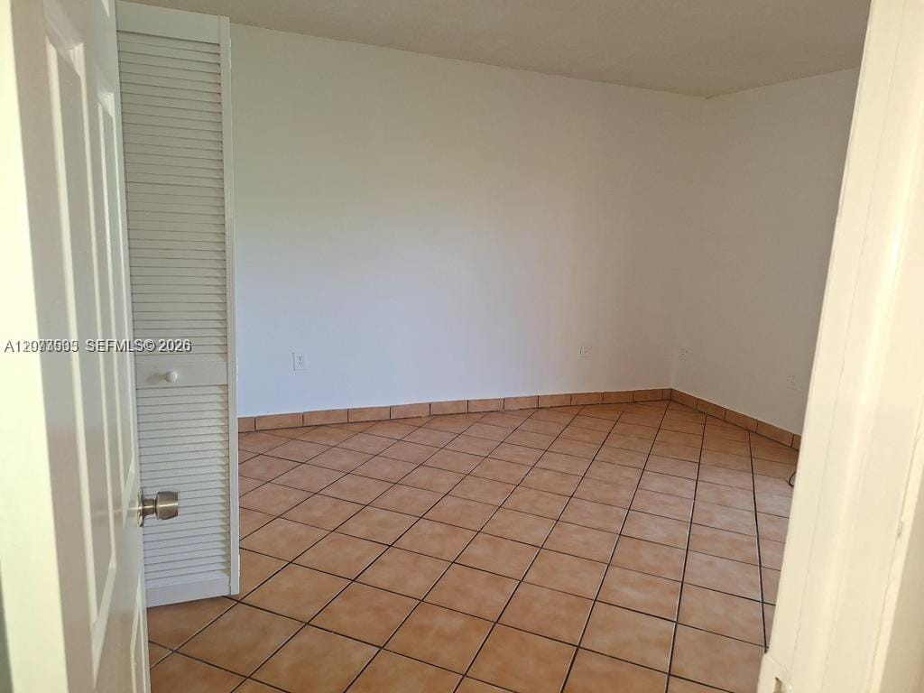 12120 NE 6th Avenue 9 — photo 8