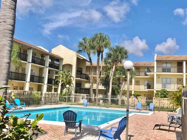 1500 N CONGRESS Avenue A5, West Palm Beach, FL 33401