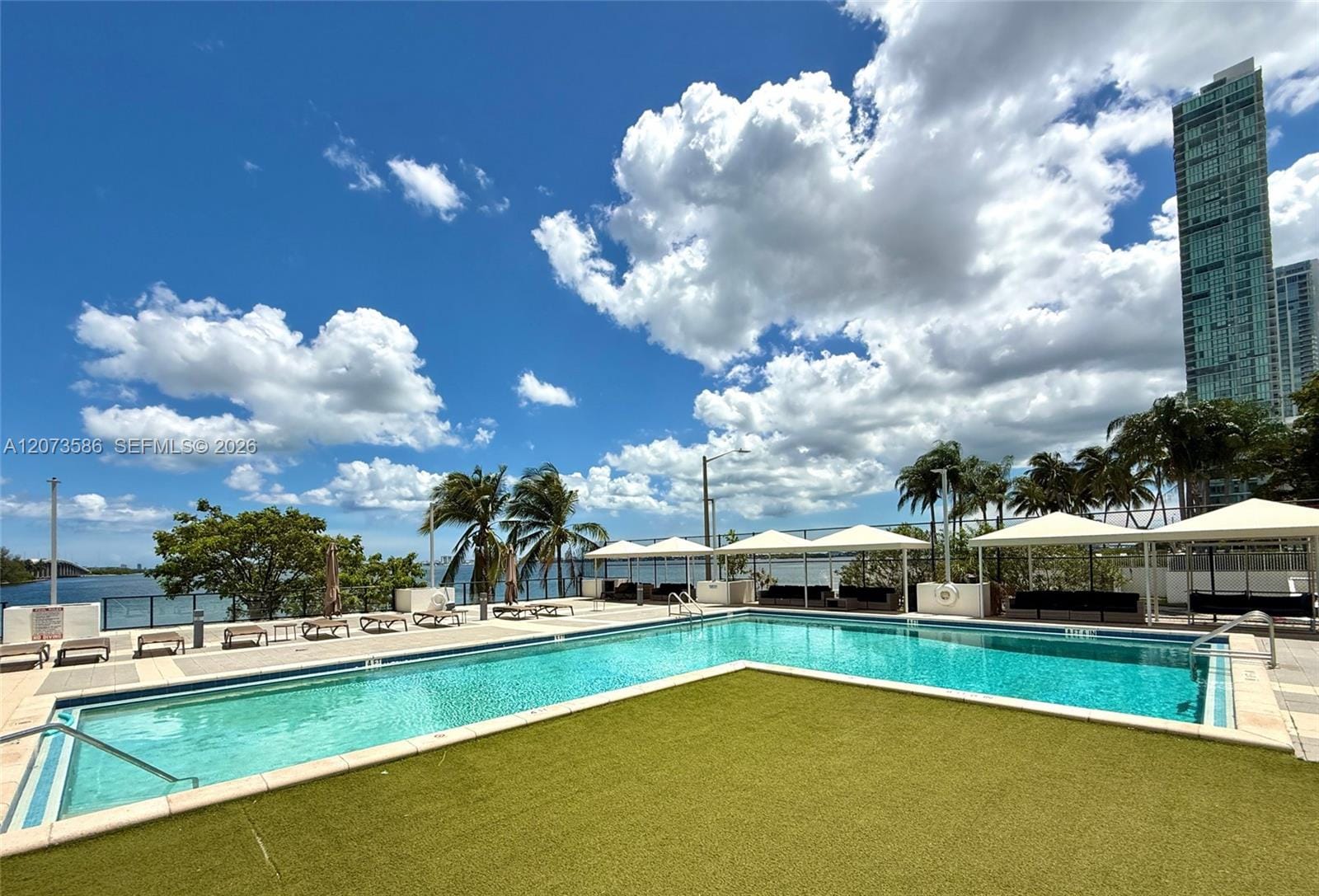 600 NE 36th Street 1404, Miami, FL 33137 photo 17