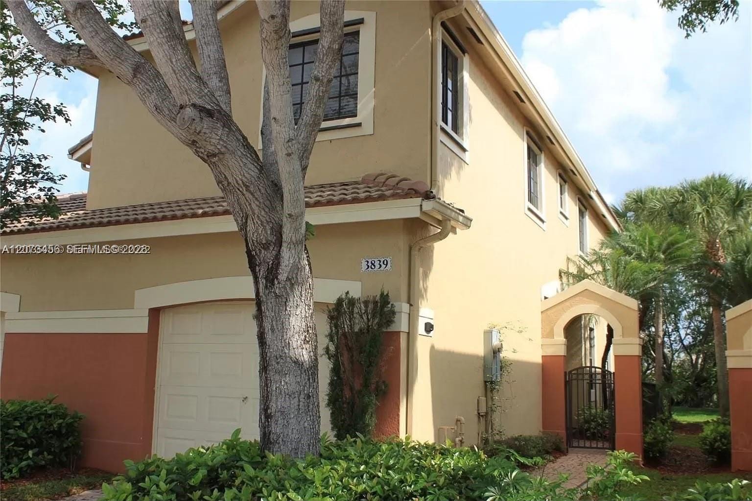 3839 Pond Apple Drive 6, Weston, FL 33332
