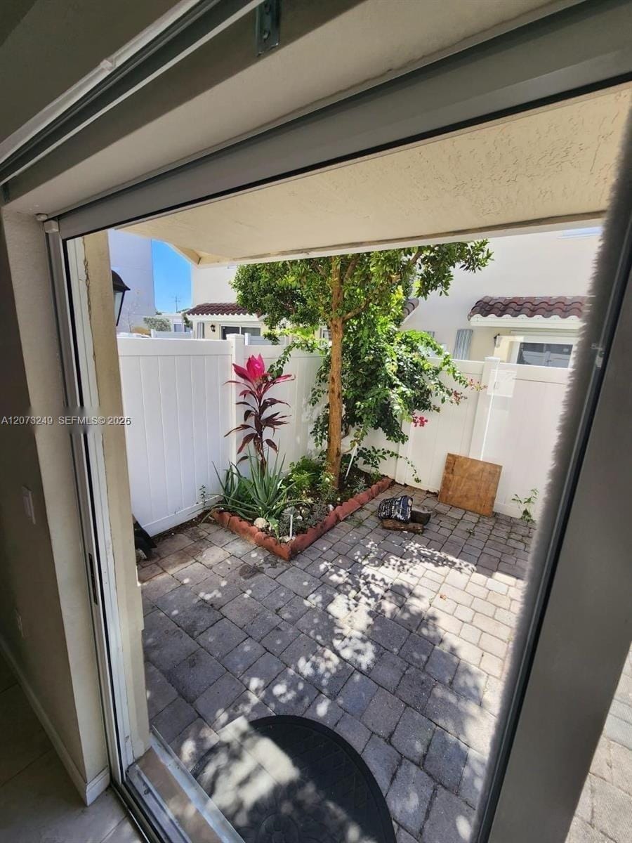 2810 NW 181st Street, Miami Gardens, FL 33056 photo 13