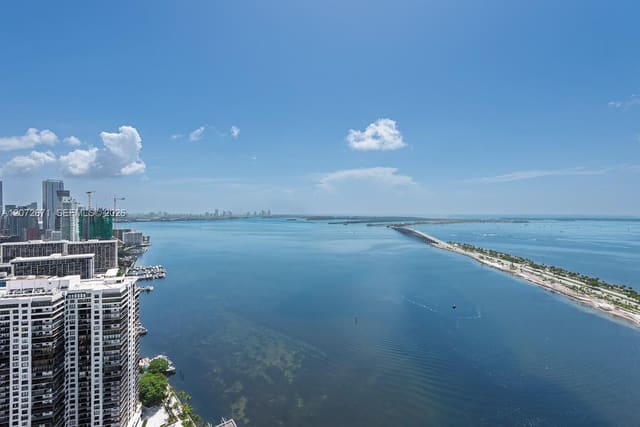 175 SE 25th Road 3504, Miami, FL 33129