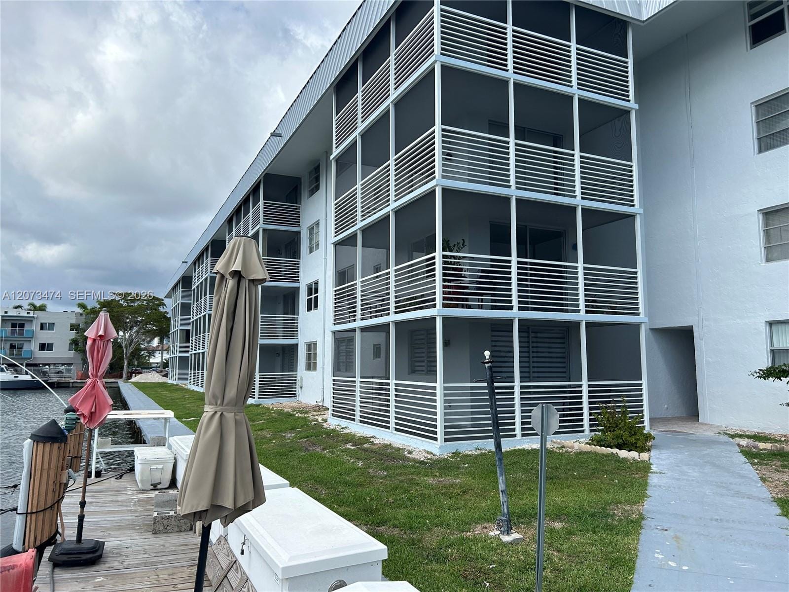 3550 NE 169th Street 304, North Miami Beach, FL 33160