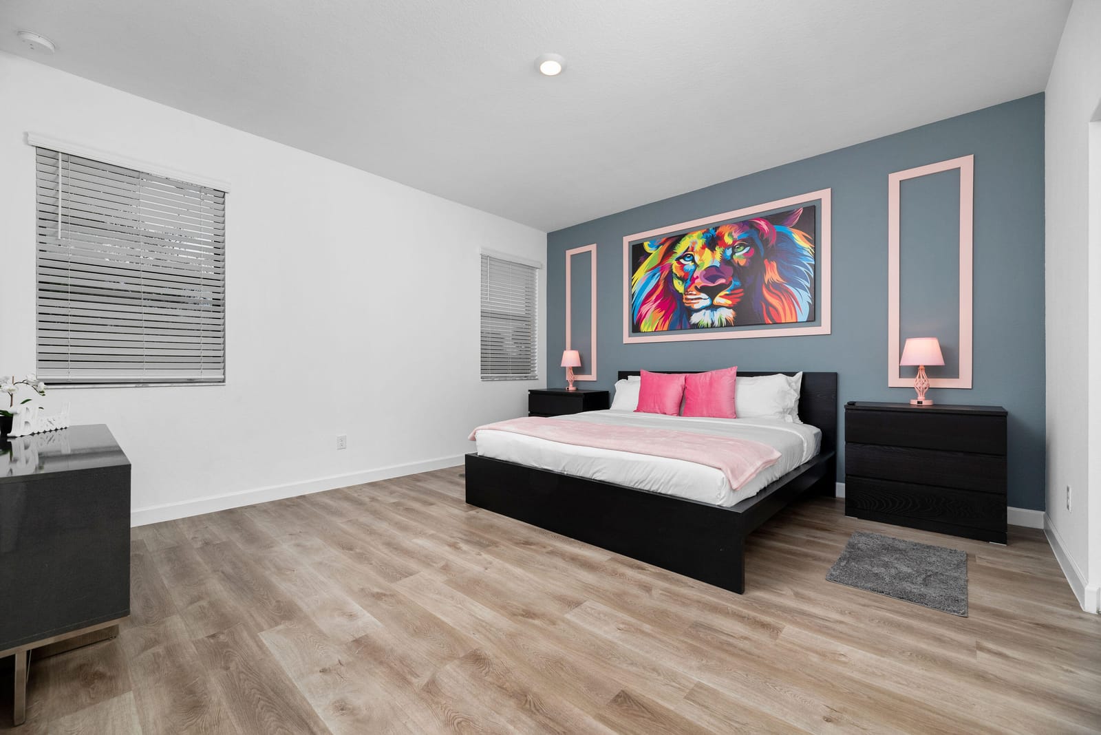 4093 SUNSET Way 4093 — photo 4