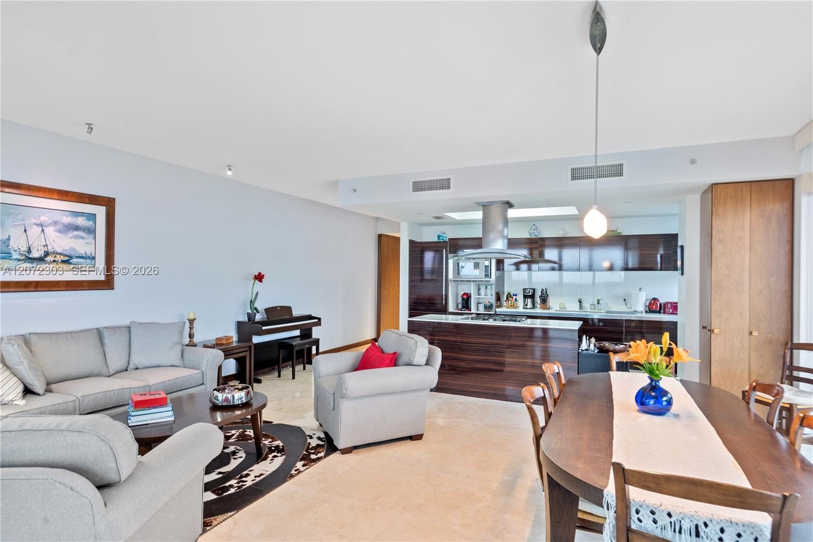 3737 Collins Avenue S-701 — photo 11