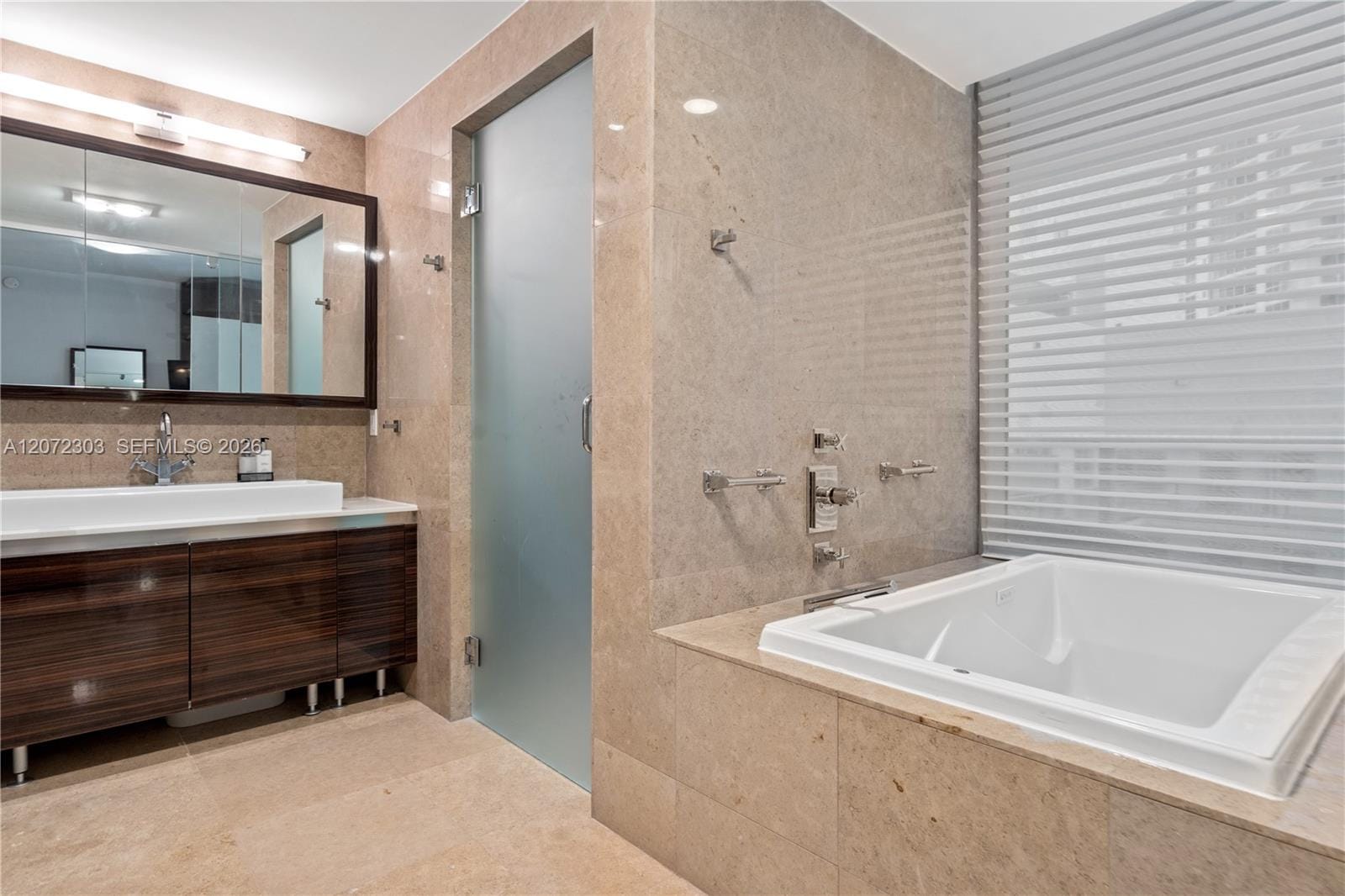 3737 Collins Avenue S-701, Miami Beach, FL 33140 photo 16