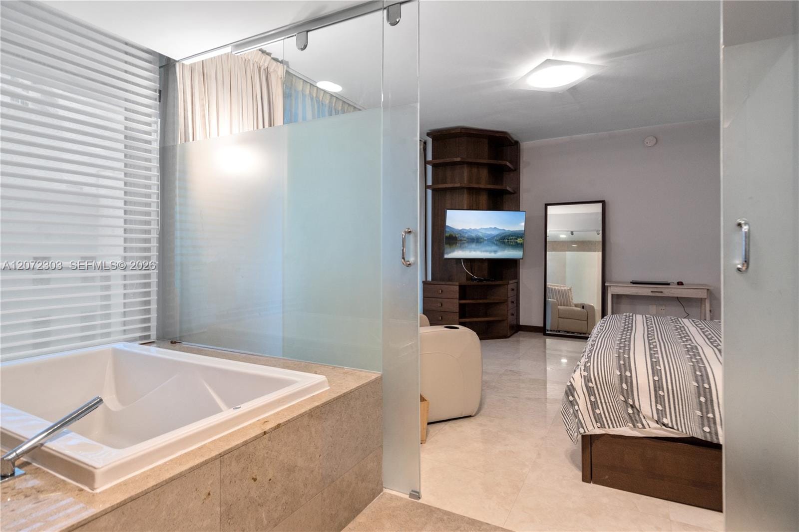 3737 Collins Avenue S-701, Miami Beach, FL 33140 photo 19