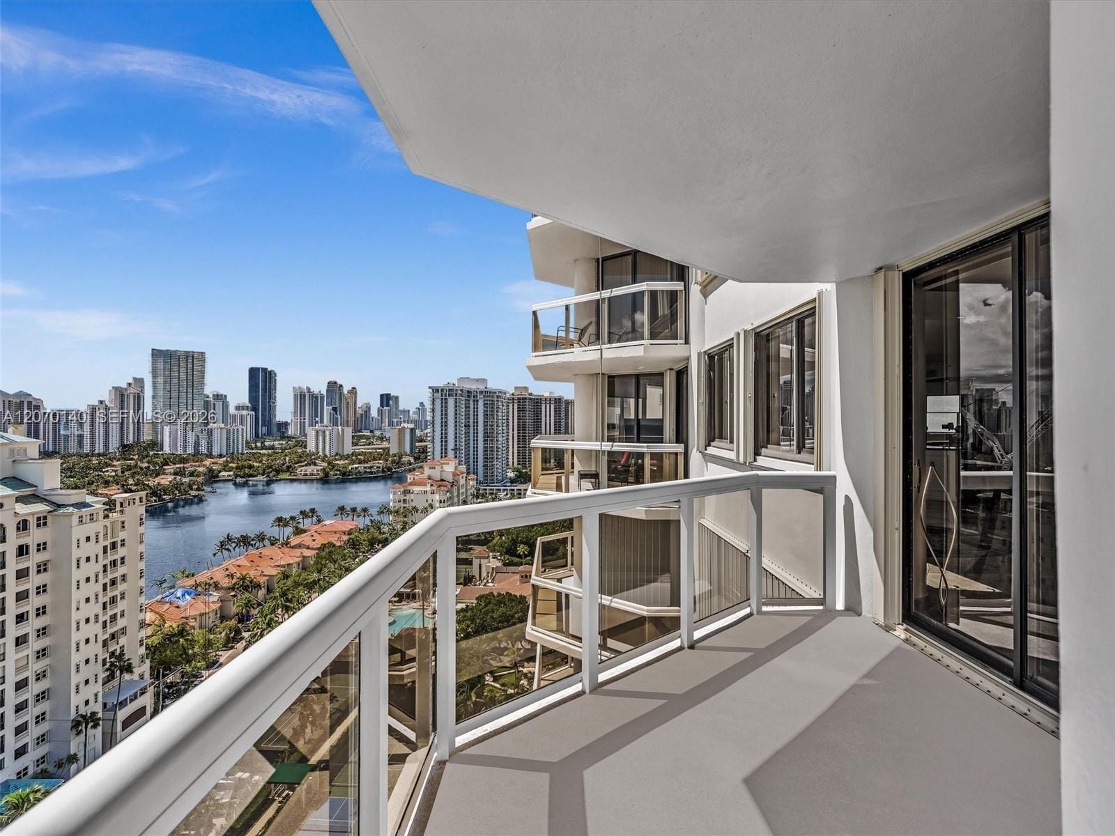 20185 E Country Club Drive 2101, Aventura, FL 33180 photo 24