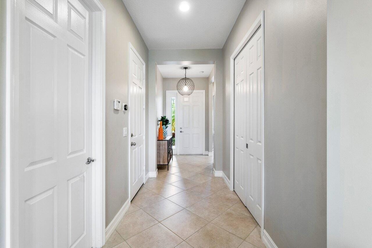 7883 Clay Mica Court, Delray Beach, FL 33446 photo 8