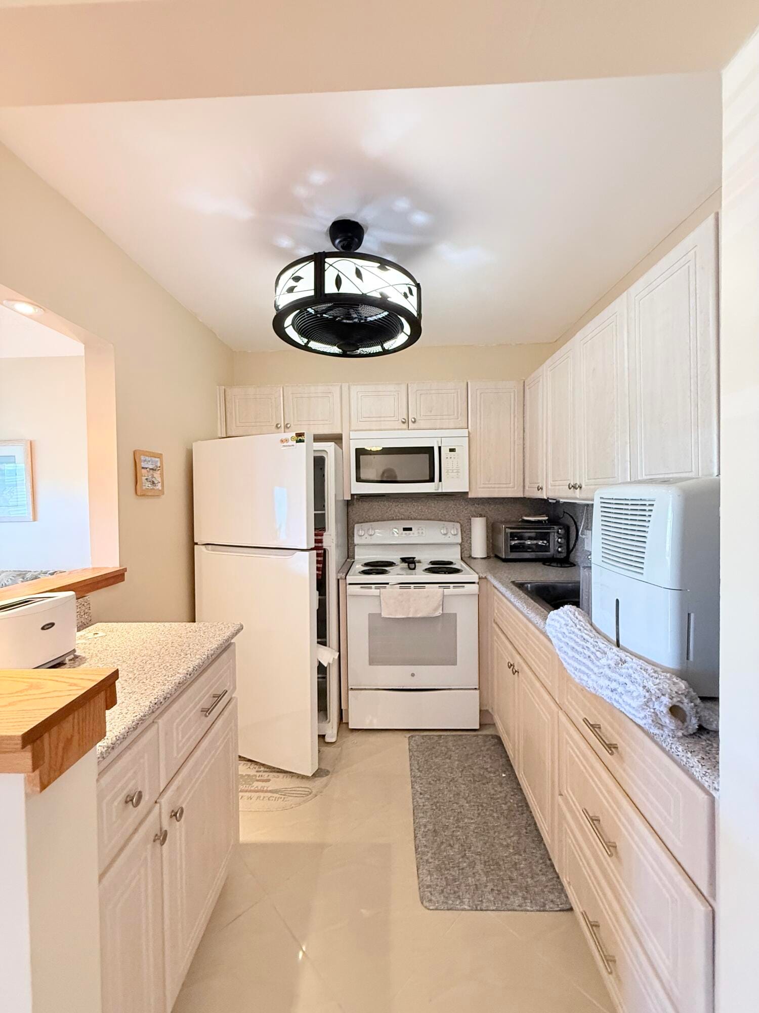 22 Markham A — photo 12