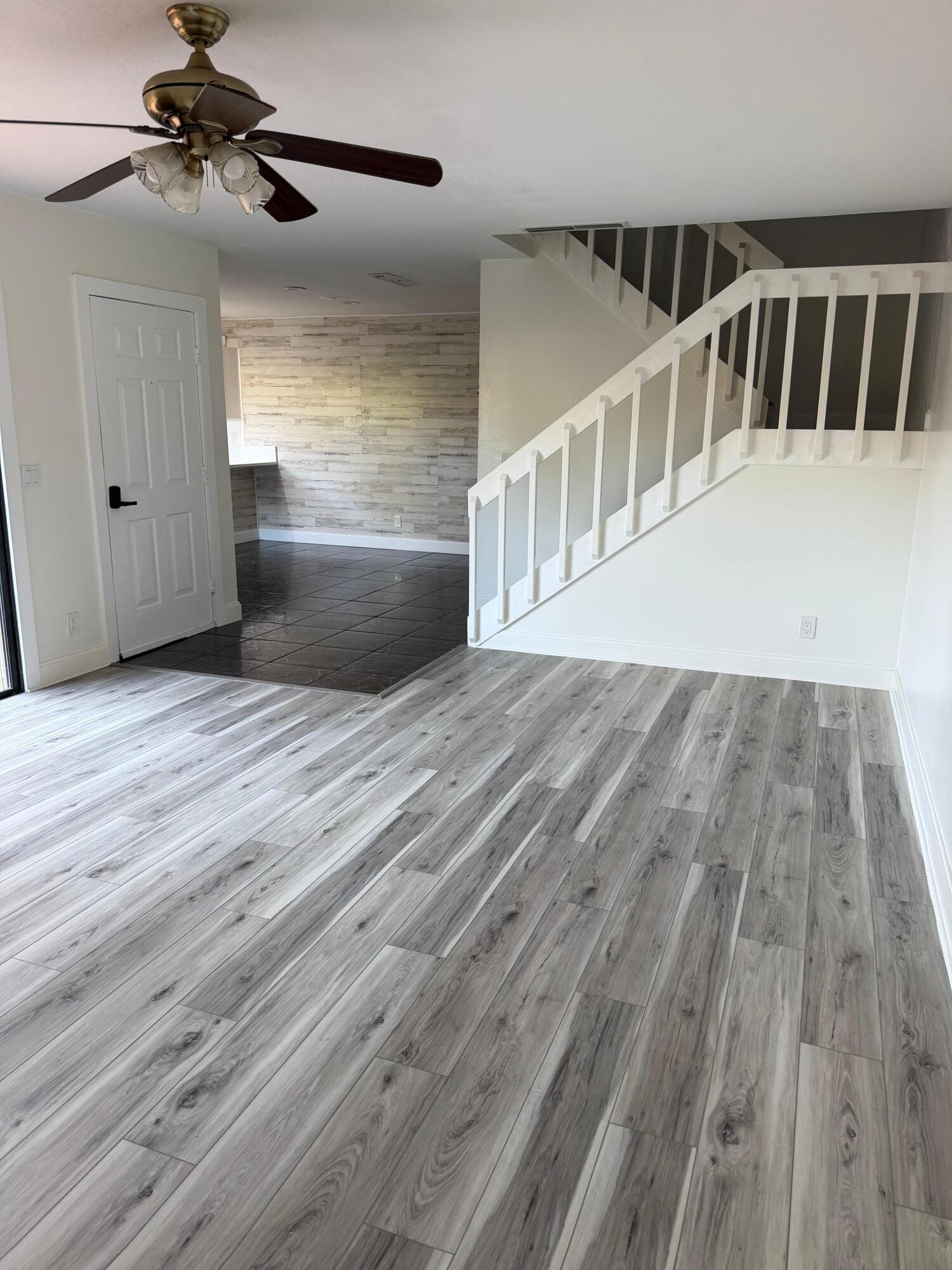 110 N Delaware Boulevard 19C — photo 10