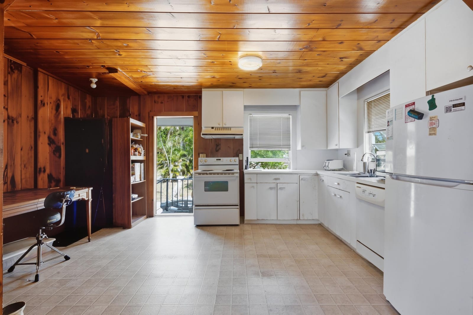 1214 N C Street — photo 12