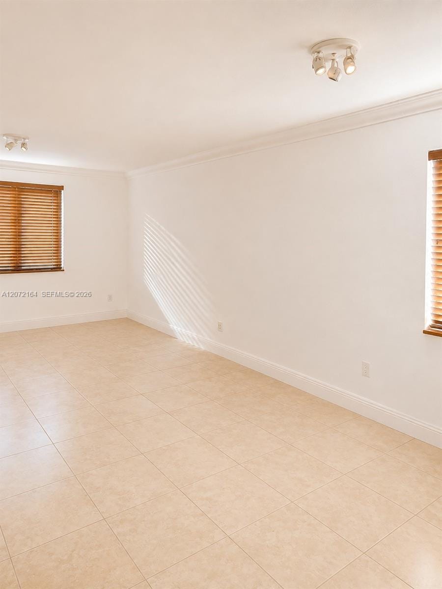 10663 NW 45th Street 10663 — photo 12