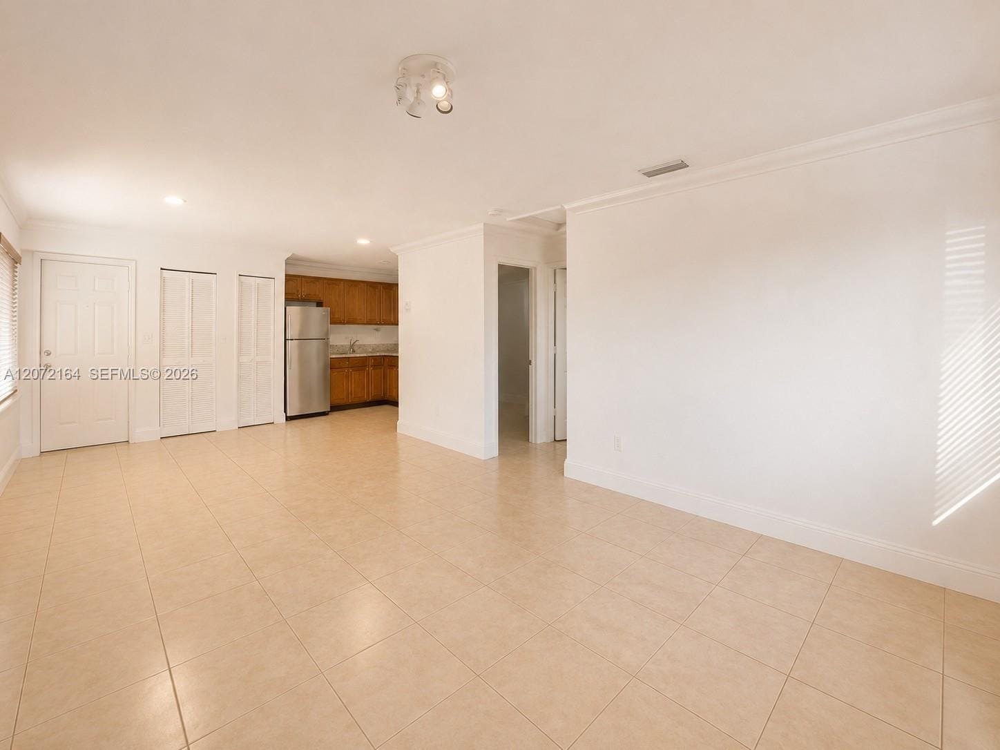 10663 NW 45th Street 10663 — photo 3